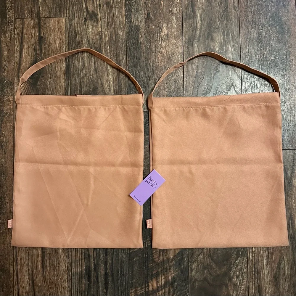 Hanky Panky Travel bags set of two BNWT